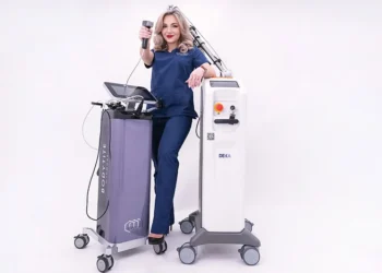 Laserul CO2 fracționat: Tehnologia avansată pentru rejuvenarea pielii